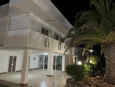 Foto Villa unifamiliare in traversa di strada detta della marina, Bari