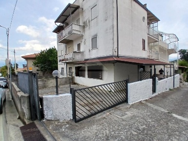Foto Appartamento in via Persanolento, Marano Principato di 88 m²