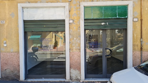 Foto Locale commerciale in Via Struppa 105, Genova Struppa di 50 m²