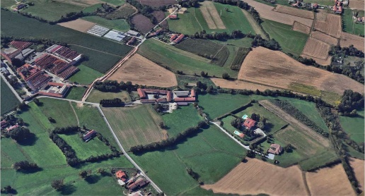 Foto Ufficio in Via Follone, Caselle Torinese di 224 m² con 1 locali