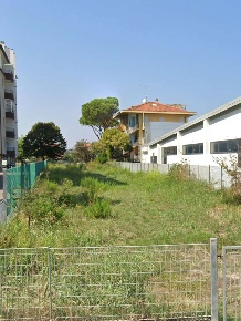 Foto Terreno edificabile in Via Raffaele Marvelli, Rimini di 880 m²