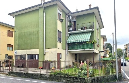 Foto Appartamento in Via Santa Lucia, Monticello Conte Otto Vigardolo