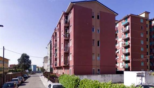 Foto Appartamento in Via Carbonari, Limbiate Centro di 51 m² con 3 locali