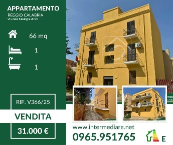 Foto Appartamento a Reggio di Calabria di 66 m² con 4 locali in vendita