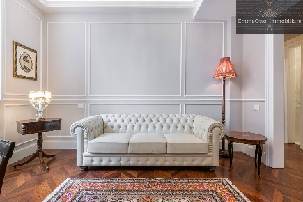 Foto Appartamento in via Regina Elena, Cagliari Villanova di 110 m²