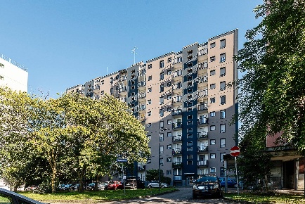 Foto Appartamento in Via Costantino Baroni, Milano Gratosoglio di 110 m²