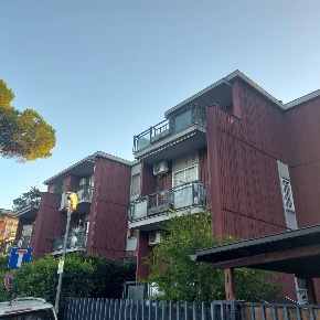 Foto Appartamento in Via Gravina Di Puglia, Roma Torre Gaia di 72 m²