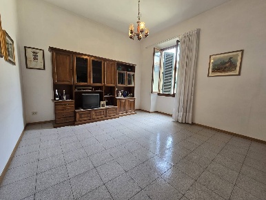 Foto Appartamento a San Giovanni Valdarno di 160 m² con 6 locali in vendita