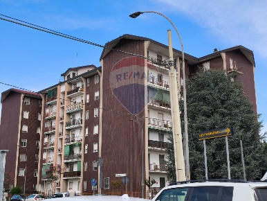 Foto Appartamento in via Pasubio 4, Corbetta Semicentro, Isola di 115 m²