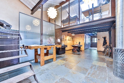 Foto Ufficio a Monza Centro Storico di 176 m² con 3 locali in affitto