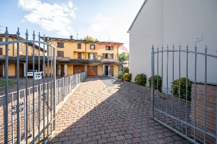 Foto Villa bifamiliare in VI CASTELLI, Rio Saliceto Centro di 300 m²