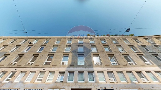 Foto Appartamento in Via Meravigli, Milano Duomo di 85 m² con 3 locali