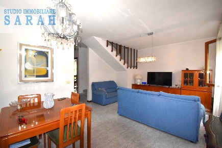 Foto Casa indipendente in Via Del Forcone, Viareggio Bicchio - Varignano