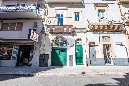 Foto Appartamento in Via Roma, Ragusa Centro di 40 m² con 2 locali