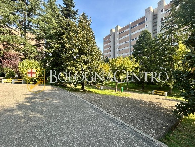 Foto Appartamento in Via Benedetto Marcello, Bologna Savena di 81 m²