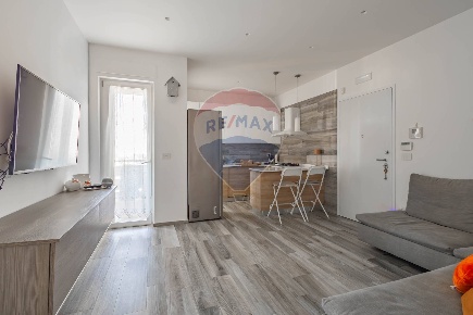 Foto Appartamento in Piazza Capitaneo, Bari Santo Spirito di 63 m²