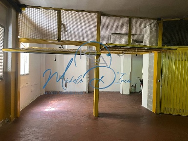 Foto Box in VIALE FRA GIOCONDO, Treviso Duomo di 25 m² con 1 locali