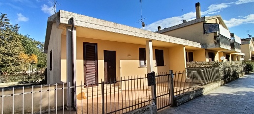 Foto Villa a schiera in Strada del tiro a segno 1A, Amelia di 130 m²