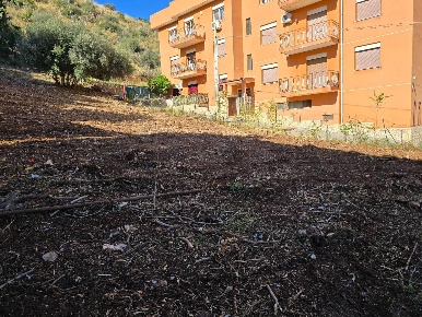 Foto Terreno residenziale in VIA CORRADO CAGLI, Palermo di 943 m²