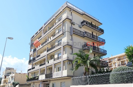 Foto Appartamento in Via Generale F. Del Buono 79, Milazzo Centro di 104 m²