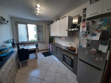 Foto Appartamento in Piazza della Pace, Vobarno Centro di 93 m² in vendita