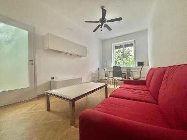 Foto Appartamento in Via Bullona 3, Milano Sempione di 75 m² con 3 locali