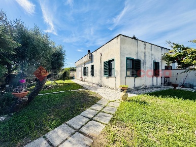 Foto Villa bifamiliare in Via PUNTA DEL MARE 1, Terracina Borgo Hermada