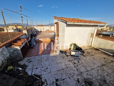 Foto Casa indipendente a Signa San Mauro di 160 m² con 4 locali in vendita
