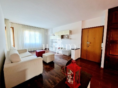 Foto Appartamento a Signa Centro di 80 m² con 4 locali in vendita