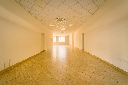 Foto Locale commerciale a Cascina Navacchio Nord - Zambra di 222 m²