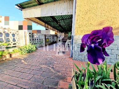 Foto Casa indipendente a Campi Bisenzio San Giusto, San Cresci di 160 m²