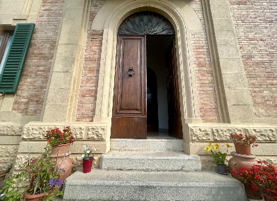 Foto Villa bifamiliare a Siena San Prospero di 223 m² con 8 locali