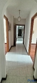 Foto Appartamento a Massa Centro di 130 m² con 5 locali in vendita