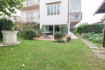 Foto Appartamento a Pisa La Vettola di 160 m² con 5 locali in vendita