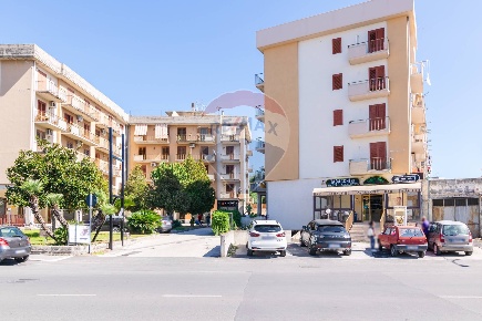 Foto Appartamento in Via Etnea, Carlentini Carlentini Nord di 120 m²