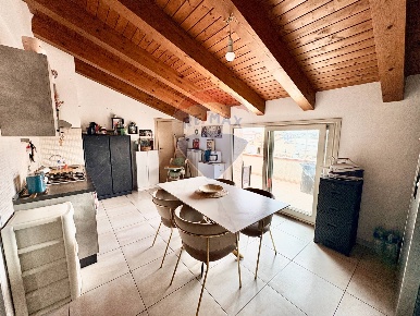 Foto Attico in Via Mazzini, Mazzarrone di 112 m² con 6 locali in vendita