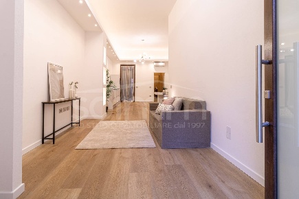Foto Appartamento a Cagliari Stampace di 100 m² con 3 locali in vendita