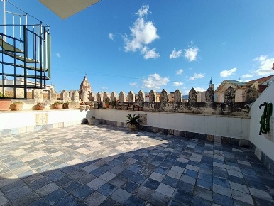 Foto Appartamento in Giovanni Badalamenti, Carini Centro di 190 m²