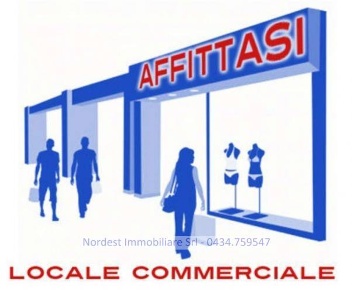 Foto Negozio a Vazzola Centro di 80 m² in affitto