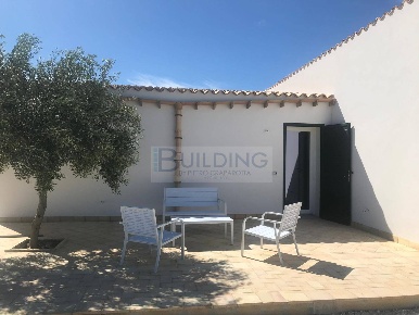 Foto Villa unifamiliare in SS115, Castelvetrano di 100 m² con 6 locali