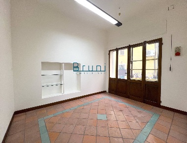 Foto Locale commerciale in Via Labirinto, San Benedetto del Tronto di 12 m²