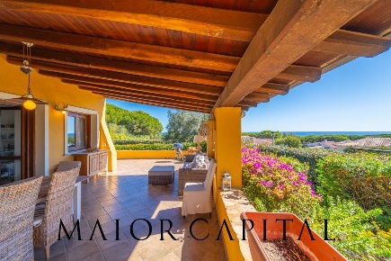 Foto Villa unifamiliare in via Platamona, Budoni Baia Sant'Anna di 186 m²
