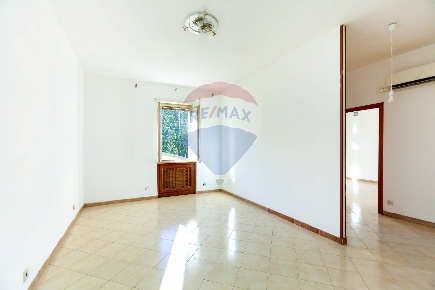 Foto Appartamento in Via Giacomo Ciamician, Roma Ponte Mammolo di 66 m²