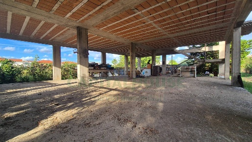 Foto Villa singola a Marcianise Centro di 135 m² con 4 locali in vendita