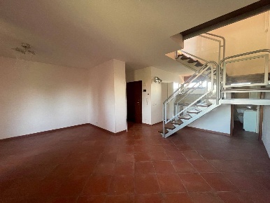 Foto Appartamento in Via Pomposa, Ferrara Via Pomposa di 120 m² in vendita