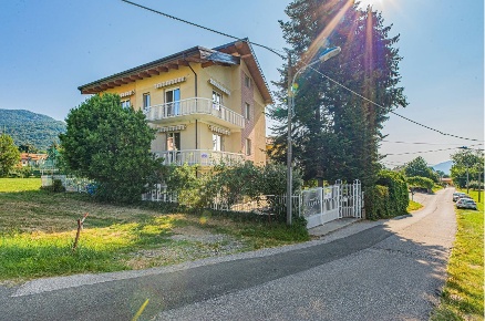 Foto Appartamento in Via Magri 1, Coazze di 70 m² con 2 locali in affitto