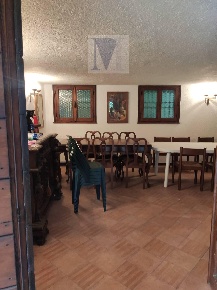 Foto Rustico a Cinto Euganeo di 280 m² con 6 locali in vendita