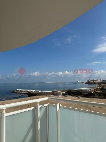Foto Appartamento in Van Westerhouth, Bari San Girolamo di 108 m²