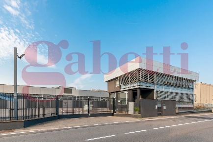 Foto Capannone industriale in Via G. Galilei 217, Uboldo di 3775 m²