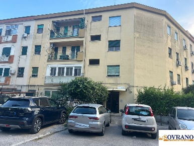 Foto Appartamento a Palermo Borgo Nuovo - Castellana di 120 m² con 5 locali